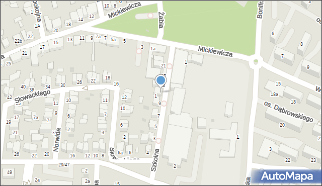 Łowicz, Szkolna, 11, mapa Łowicza