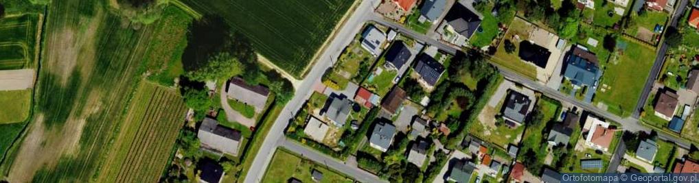Zdjęcie satelitarne 11 Listopada ul.