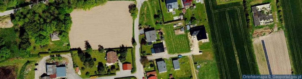 Zdjęcie satelitarne 11 Listopada ul.