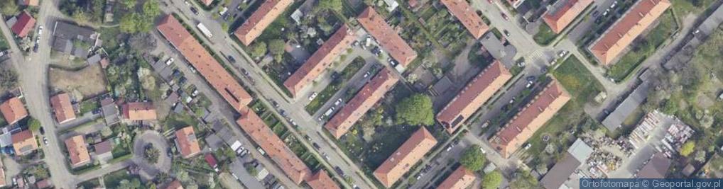 Zdjęcie satelitarne 11 Listopada ul.