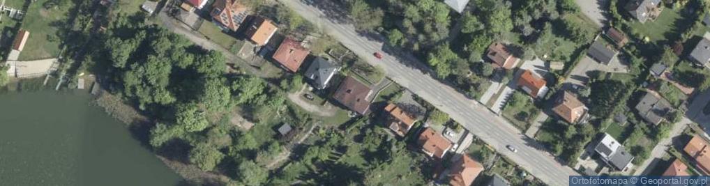 Zdjęcie satelitarne 11 Listopada ul.