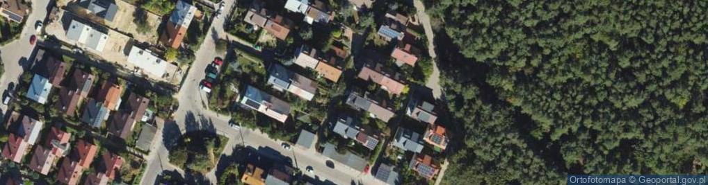 Zdjęcie satelitarne 11 Listopada ul.