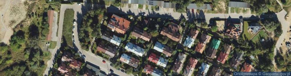 Zdjęcie satelitarne 11 Listopada ul.