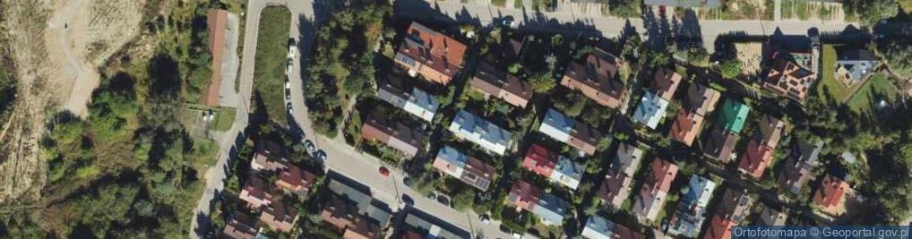 Zdjęcie satelitarne 11 Listopada ul.