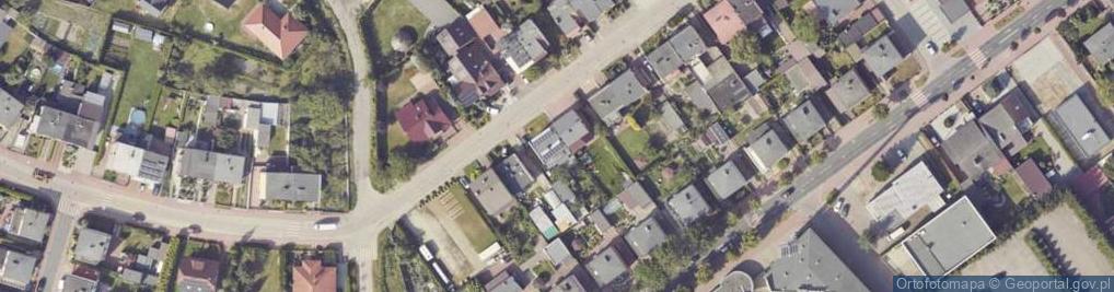 Zdjęcie satelitarne 11 Listopada ul.