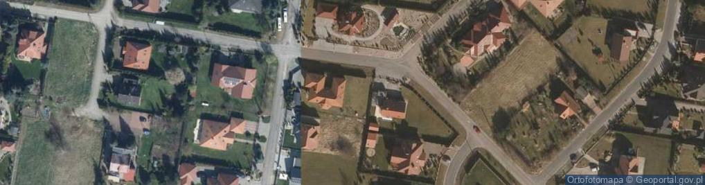 Zdjęcie satelitarne 11 Listopada ul.