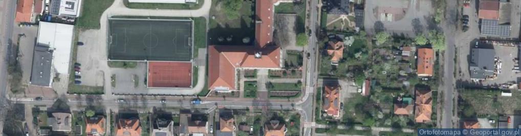 Zdjęcie satelitarne 11 Listopada ul.