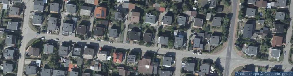 Zdjęcie satelitarne 11 Listopada ul.