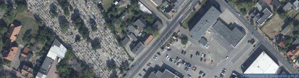 Zdjęcie satelitarne 11 Listopada ul.
