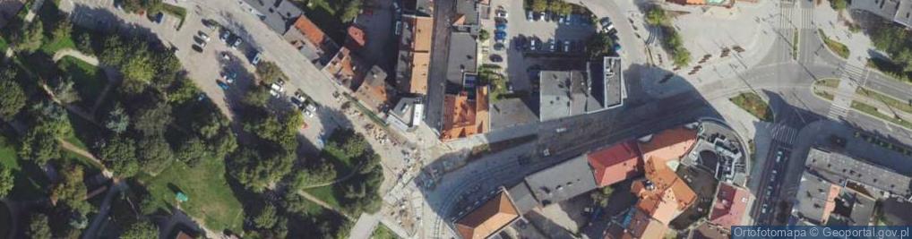 Zdjęcie satelitarne 11 Listopada ul.