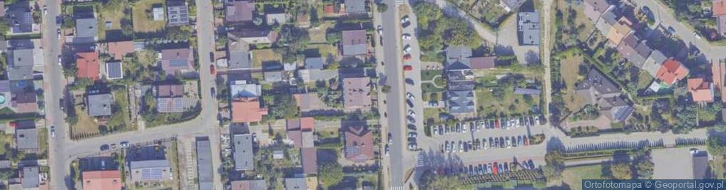 Zdjęcie satelitarne 11 Listopada ul.