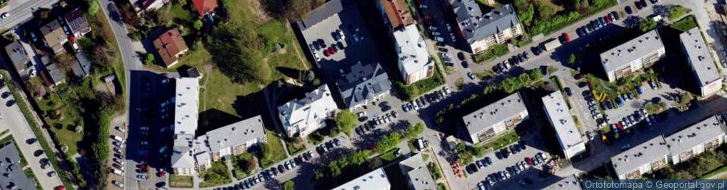 Zdjęcie satelitarne 11 Listopada ul.