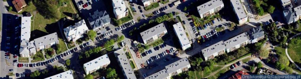 Zdjęcie satelitarne 11 Listopada ul.