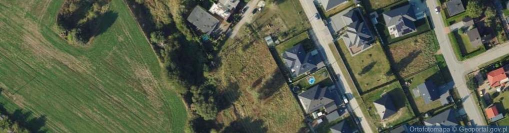 Zdjęcie satelitarne 11 Listopada ul.