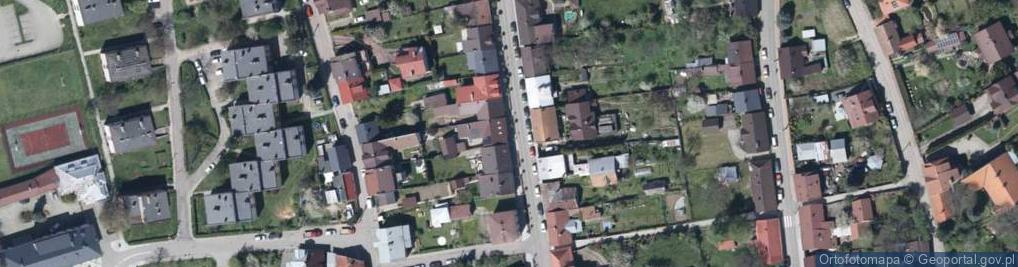 Zdjęcie satelitarne 11 Listopada ul.