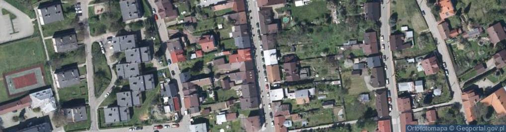 Zdjęcie satelitarne 11 Listopada ul.