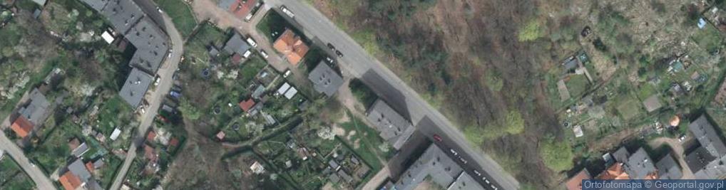 Zdjęcie satelitarne 11 Listopada ul.