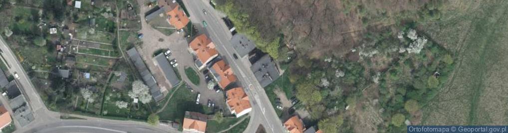 Zdjęcie satelitarne 11 Listopada ul.