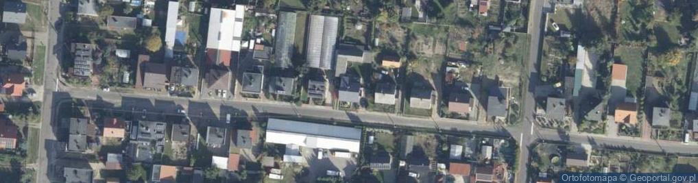 Zdjęcie satelitarne 11 Listopada ul.