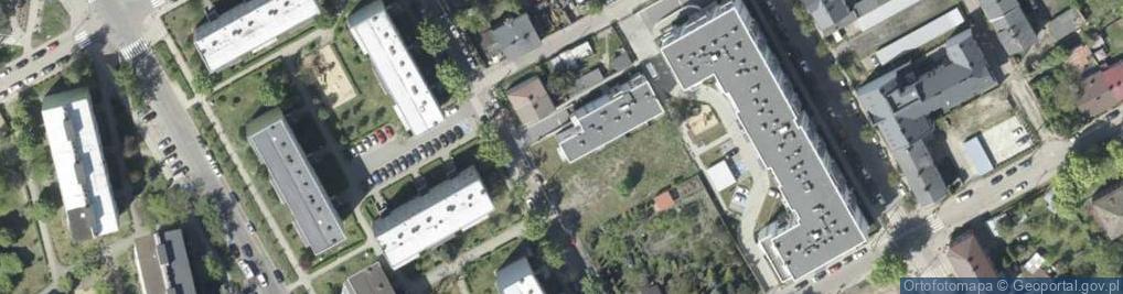 Zdjęcie satelitarne 11 Listopada ul.