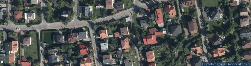 Zdjęcie satelitarne 19 Kwietnia ul.
