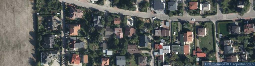Zdjęcie satelitarne 19 Kwietnia ul.