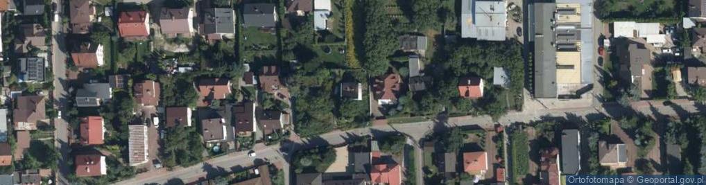 Zdjęcie satelitarne 19 Kwietnia ul.