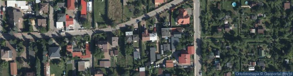 Zdjęcie satelitarne 19 Kwietnia ul.