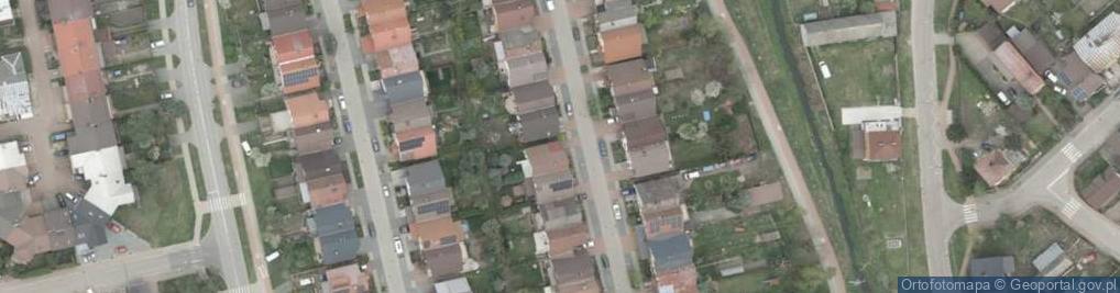 Zdjęcie satelitarne 33 Pułku Piechoty ul.