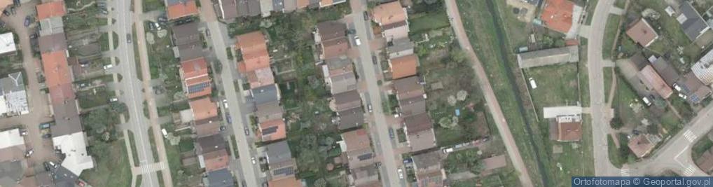 Zdjęcie satelitarne 33 Pułku Piechoty ul.