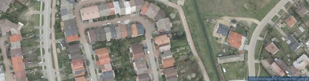 Zdjęcie satelitarne 33 Pułku Piechoty ul.