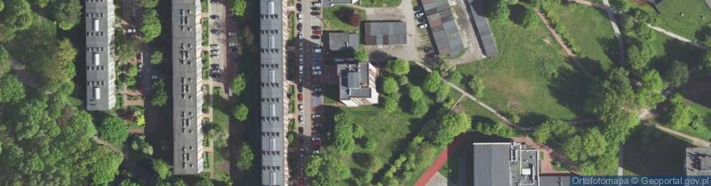 Zdjęcie satelitarne Adamieckiego Karola ul.