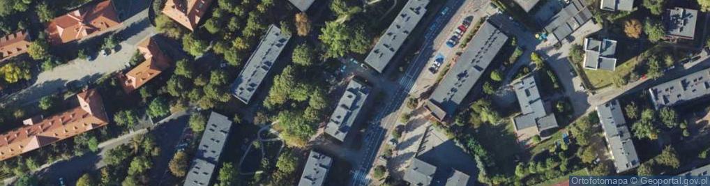 Zdjęcie satelitarne Adamskiego Stanisława, ks. bp. ul.
