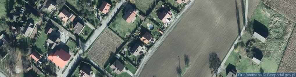 Zdjęcie satelitarne Adameckiego Bernarda, płk. pil. ul.