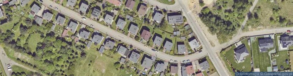 Zdjęcie satelitarne Adamieckiego Karola ul.