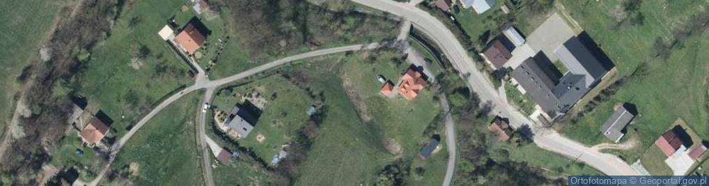 Zdjęcie satelitarne Adamczyka Bolesława, prof. ul.
