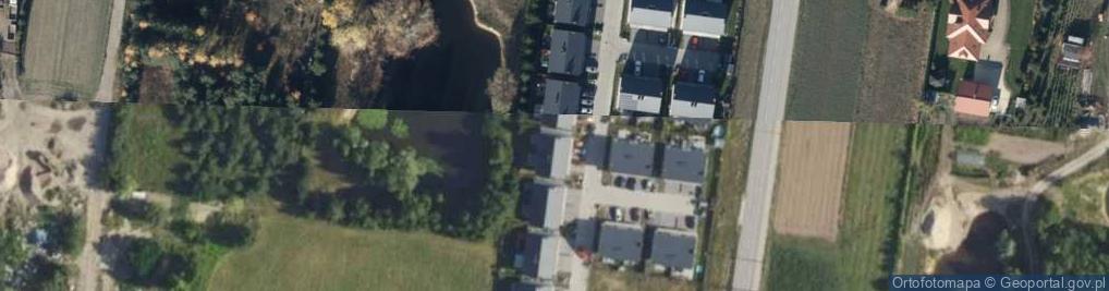 Zdjęcie satelitarne Aksamitna ul.