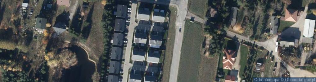 Zdjęcie satelitarne Aksamitna ul.