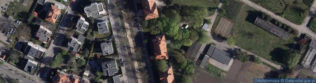 Zdjęcie satelitarne Aleje Ossolińskich al.
