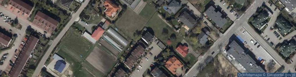 Zdjęcie satelitarne Aleja Bzów al.
