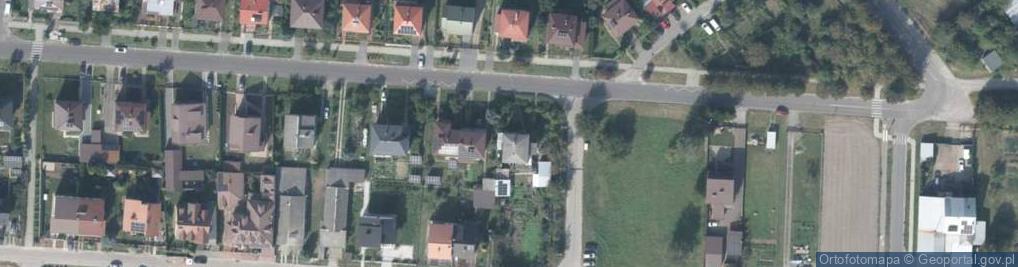 Zdjęcie satelitarne Aleja Młodości al.