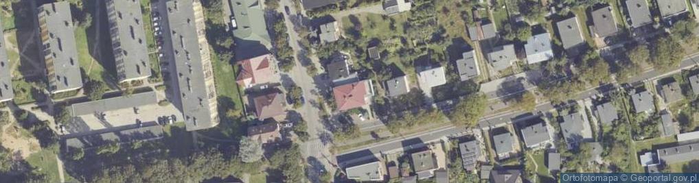 Zdjęcie satelitarne Aleja 21 Października al.