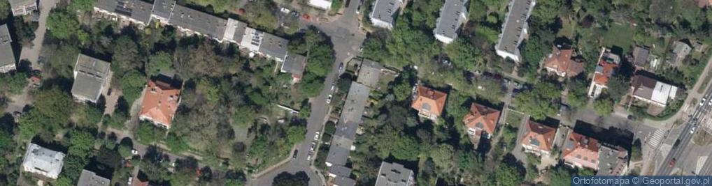 Zdjęcie satelitarne Aleja Wiązowa al.