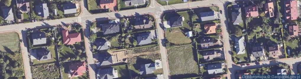 Zdjęcie satelitarne Asnyka Adama ul.