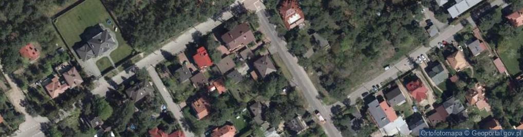 Zdjęcie satelitarne Asnyka Adama ul.