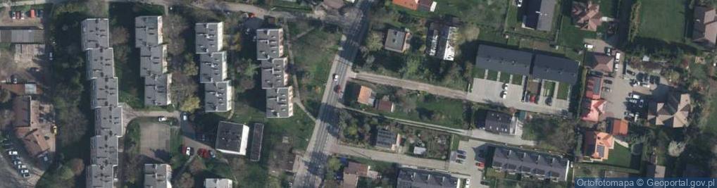 Zdjęcie satelitarne Asnyka Adama ul.