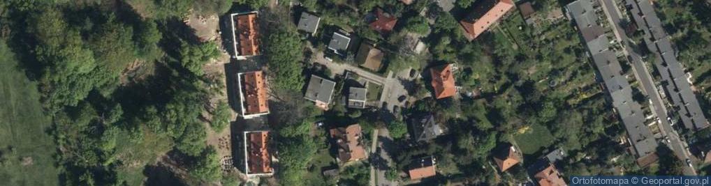 Zdjęcie satelitarne Asnyka Adama ul.