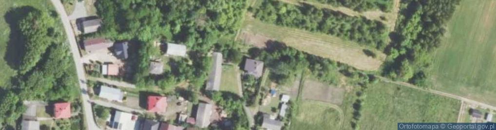 Zdjęcie satelitarne Bazów ul.