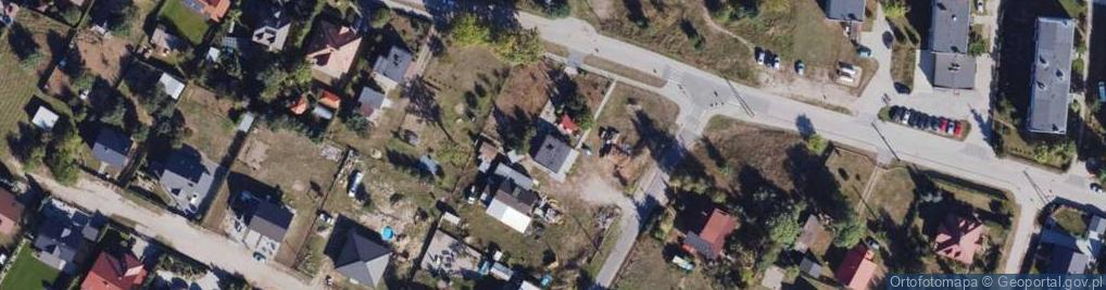 Zdjęcie satelitarne Bazowa ul.