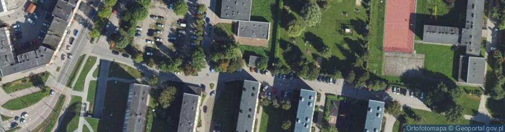 Zdjęcie satelitarne Bażyńskiego Jana ul.